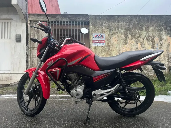 Titan 160 de leilão , para sair agora !!!!! Frente grátis 