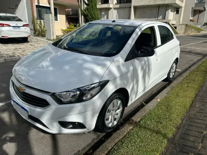 Chevrolet Onix Hatch LT 1.0 8V Flex Mec. 4P 2018