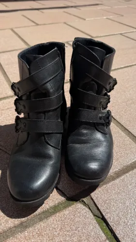 Bota zutti preta tam. 35