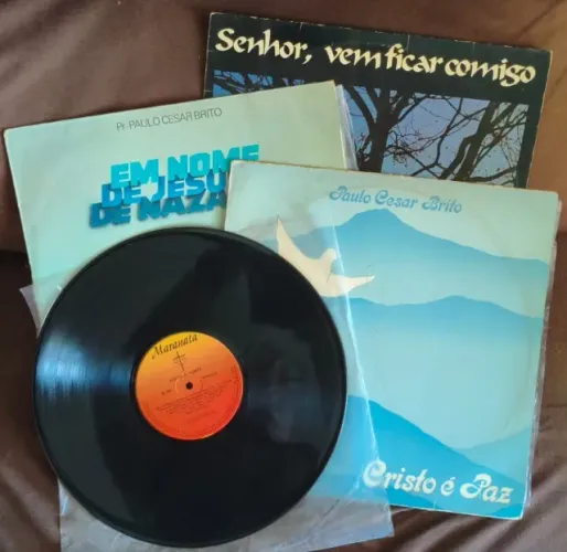 Lote 3 LPs Discos de Vinil Gospel Evangélico Paulo César Brito - 1 LP Grátis