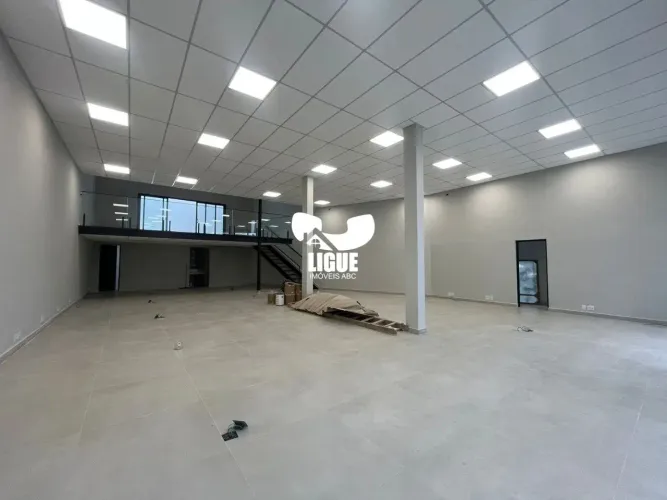 Galpão comercial em excelente localização