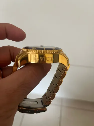 Relógio invicta