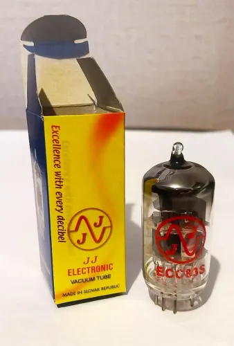 Válvula JJ Electronic - ecc83s - 12ax7 - Original