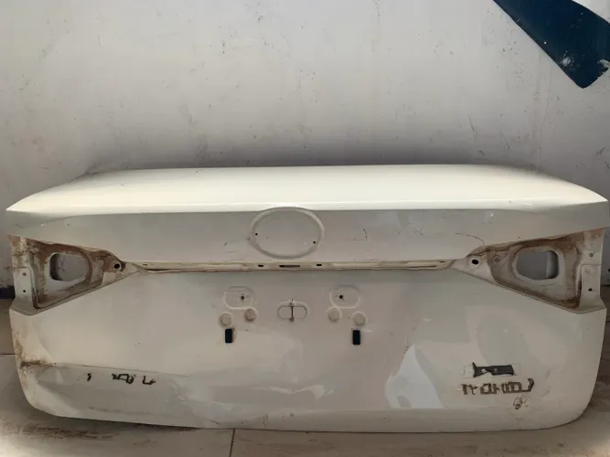 Tampa Traseira Corolla 2021 2022 2023 Original (Usado)