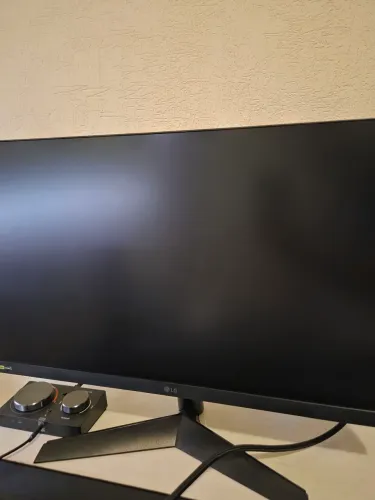 Monitor LG ultragear 24p 180hz