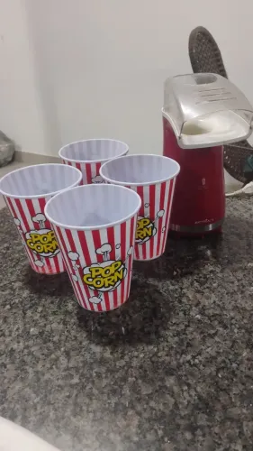 Vendo pipoqueira, motivo mudança de estado