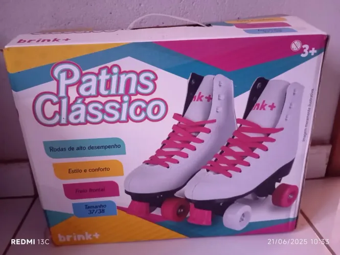 Vende-se patins novo