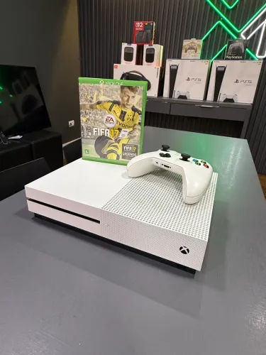 Xbox one s com garantia - levamos até você