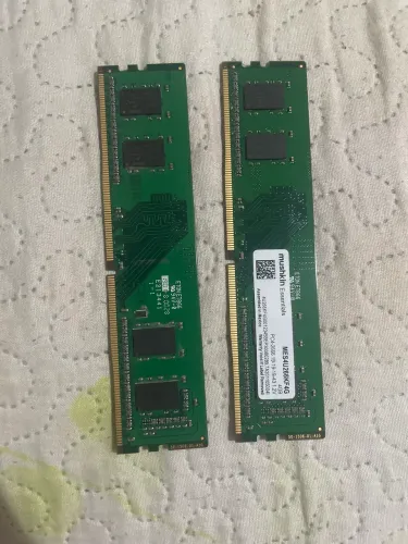 Memoria RAM 4GB DDR4 2666hz