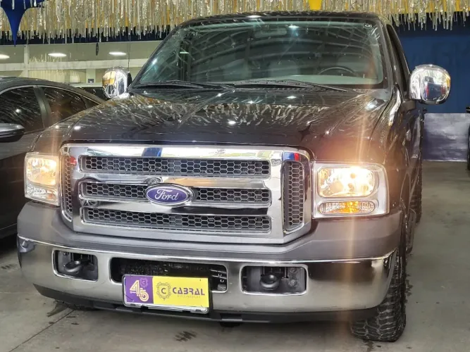 Ford F-250 XLT 4.2 TB Diesel 2001