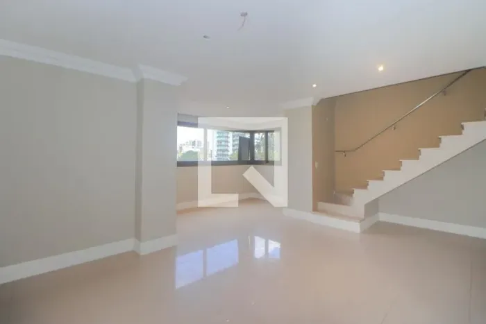 Apartamento à Venda - Auxiliadora, 3 Quartos, 277 m2