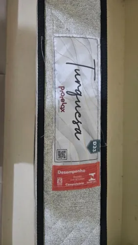 Colchão D33 excelente