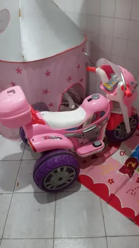 Moto elétrica infantil, para criança até 9 anos