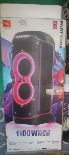 jbL partybox ultimate lacrada apenas 5.999 reais aceito cartão ZAP *90 aproveite