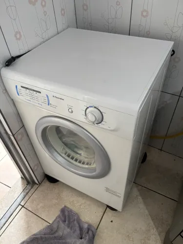 Máquina secadora