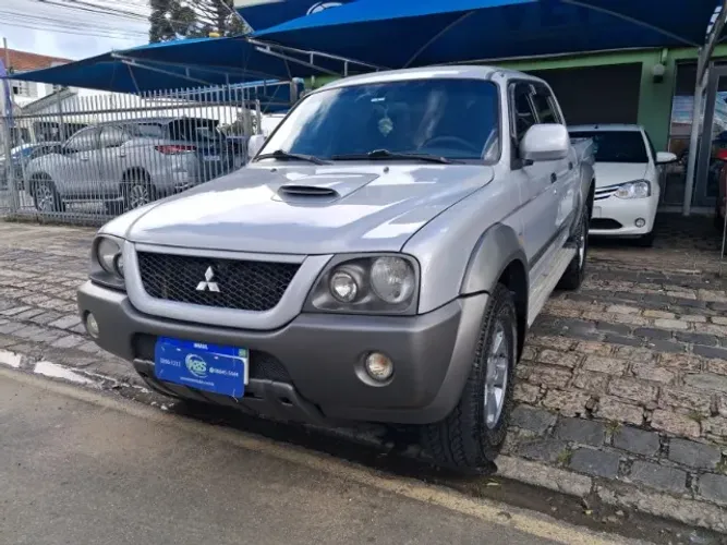 Mitsubishi L200 Outdoor GLS 2.5 4X4 CD TDI Diesel 2011