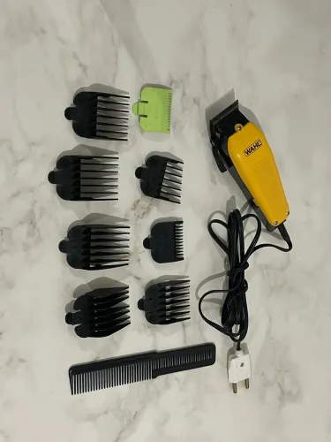 Máquina de cortar cabelo WAHL com fio