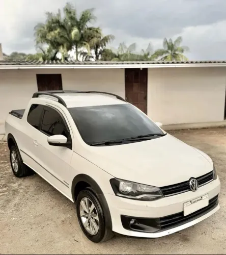 Vendo Carro Saveiro  Cabine Dupla 2015. Facilito para negativados.