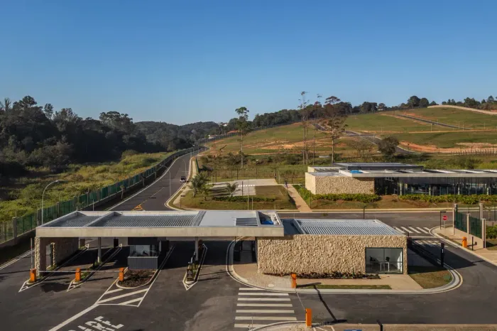 TERRENO A VENDA EM CONDOMÍNIO EM JUNDIAÍ - TAMBORÉ JUNDIAÍ - CAXAMBÚ