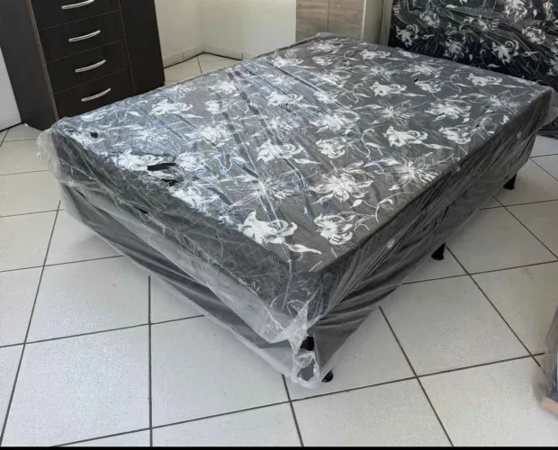 CAMA BOX CASAL NOVO