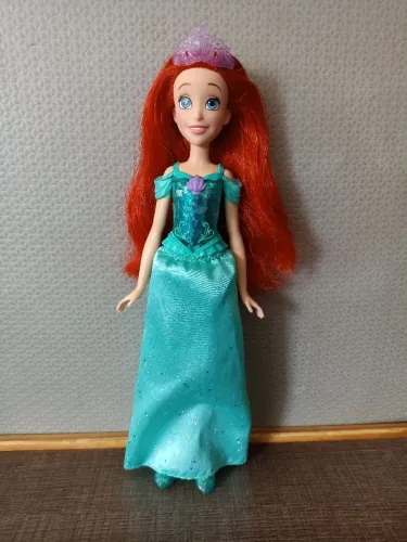 Boneca Ariel A Pequena Sereia Princesa Disney Hasbro 