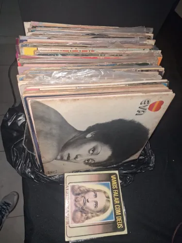 Discos de vinil em ótimo estado. 