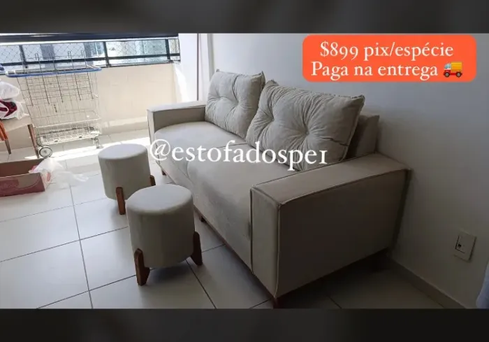 Sofá 2 metros com base de madeira 899$ pix ( fabricamos em outras cores ).