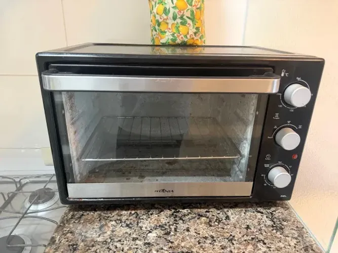 Forno elétrico britania