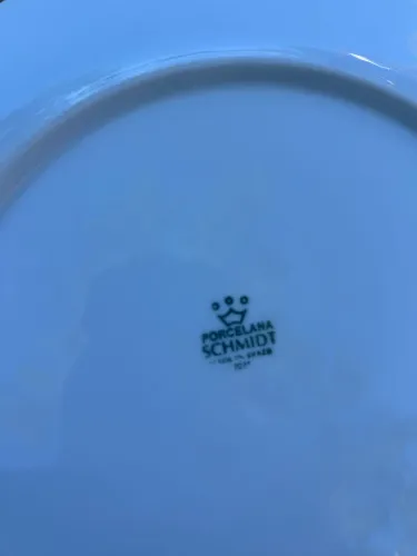 Pratos porcelana