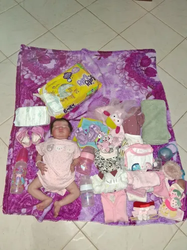 Bebê Reborn Com Enxoval Completo!!!