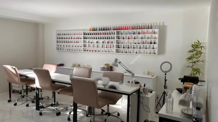Salão a venda - não inclui sala comercial.