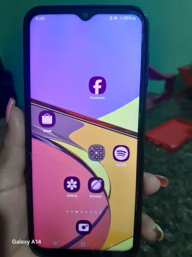 Vendo um smartphone Samsung GalaxyA 14
