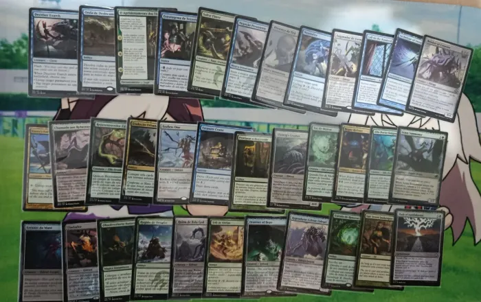 Commander Eldrazi Simic iniciante( posso negociar o valor)