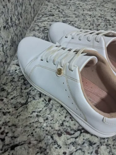 Tenis branco N° 39