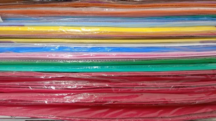 Pequeno Lote de EVA varias cores, venda pra desocupar meu espaço