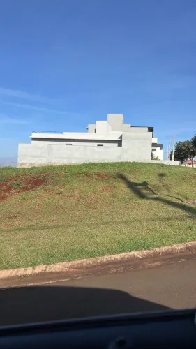 Terreno condomínio Tivoli Araraquara