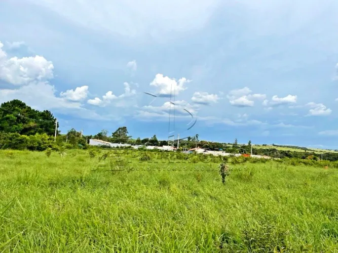 TERRENO COM 4.702M²; CAGUASSU; SOROCABA; SUL