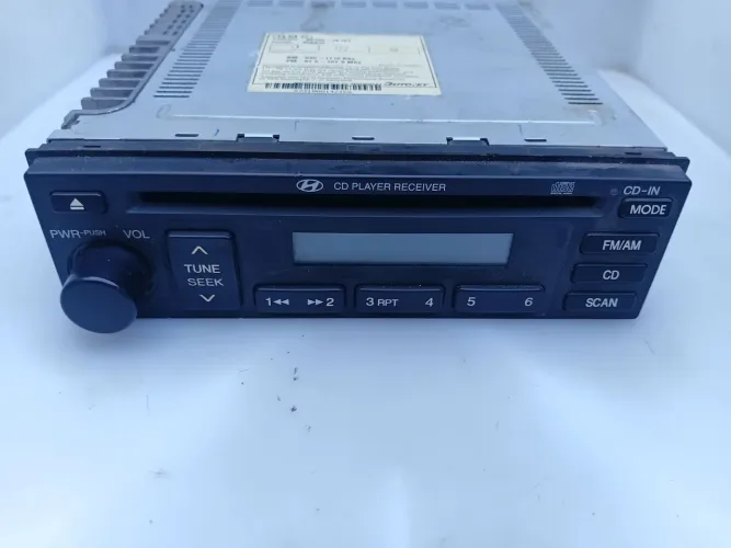 Rádio e toca CD da Tucson no estado