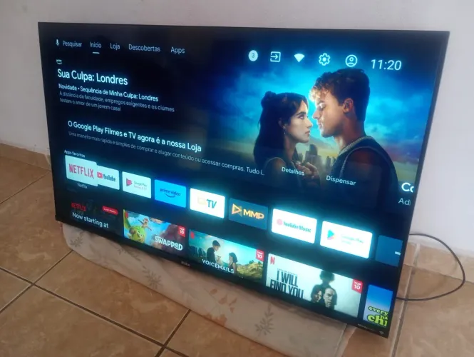 Vendo essa tv 43 polegadas smart 4k 