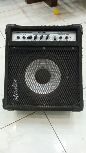 Amplificador de contra baixo Master BX-1.10
