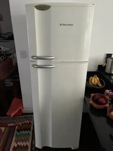 Geladeira Electrolux Frost Free DF36