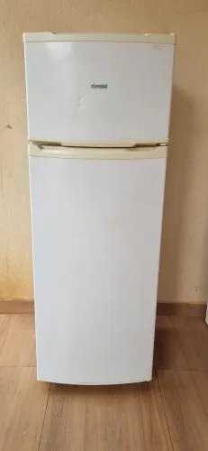 Vendo Geladeira Cônsul 