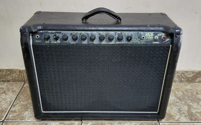 Amplificador Meteoro MCK 200 Andreas Kisser