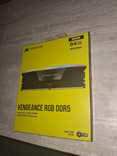 Corsair vengeance 2x32gb (64GB) RGB DDR5 6000MHz