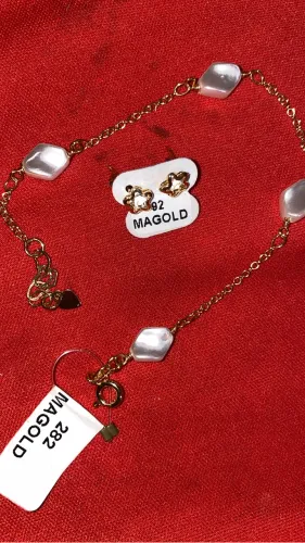 Pulseira com brincos