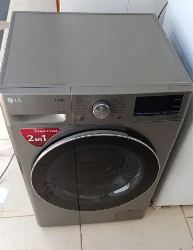 Máquina lava e seca LG