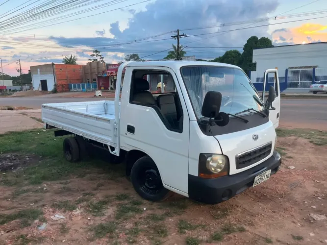 Kia Motors Bongo K-2700 2.7 4x2/4x4 Diesel 2001