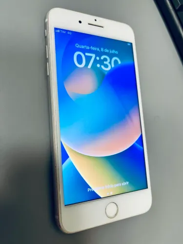 iPhone 8 Plus