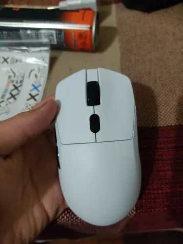 Mouse gamer sensor 3311 com base de carregador 