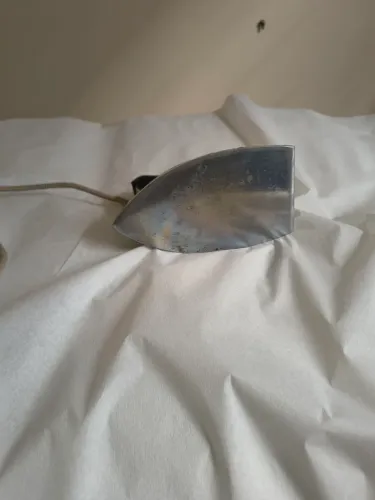 Ferro de passar roupa Elco